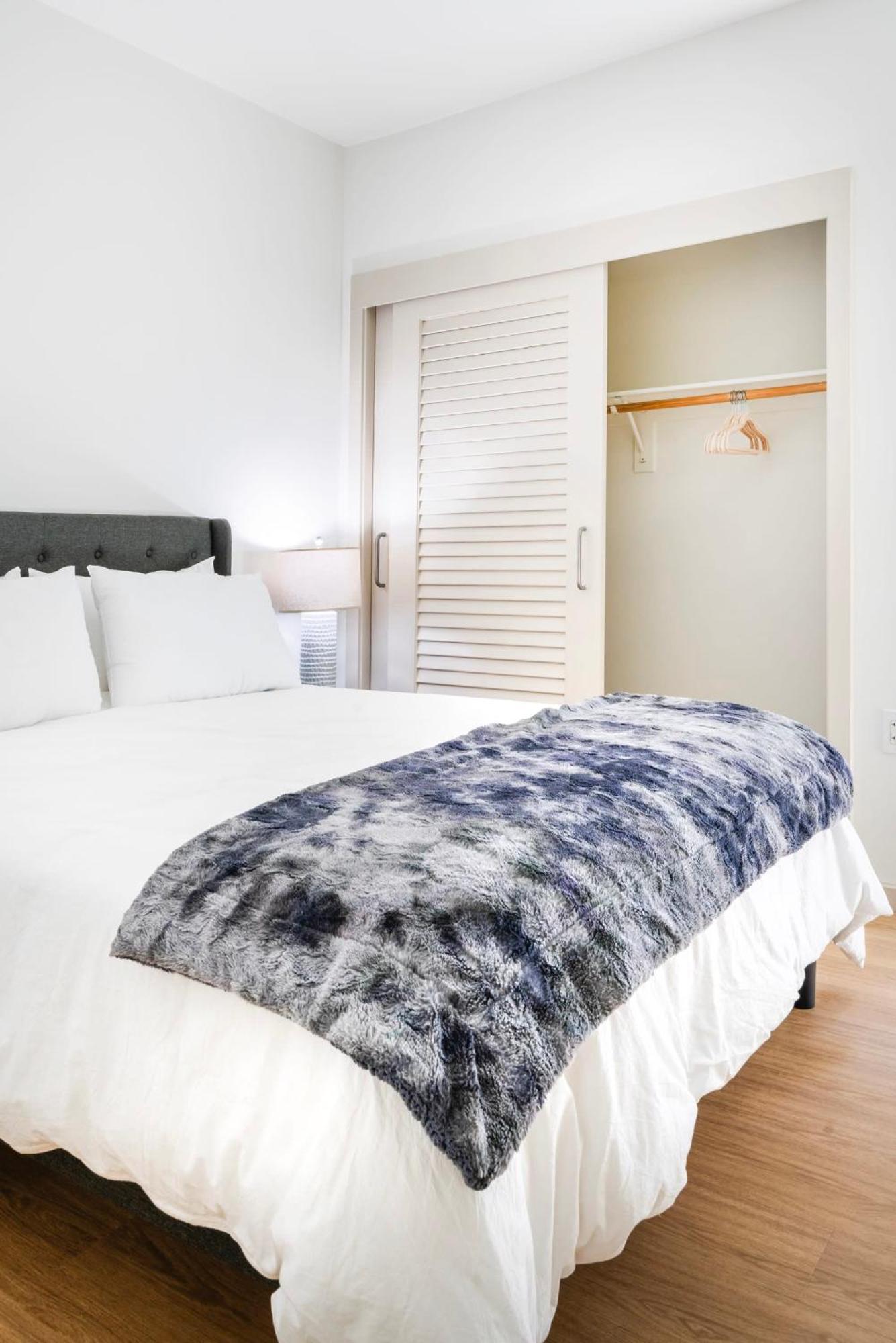 2br Hollywood Opulent Retreat Et Apartamento
